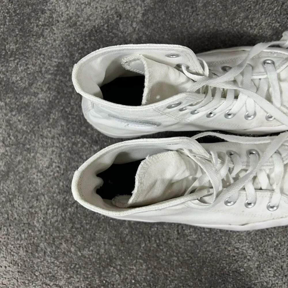Converse Chuck Taylor All Star Hi 571211C Women’s 8 White Lugged Platform Shoes